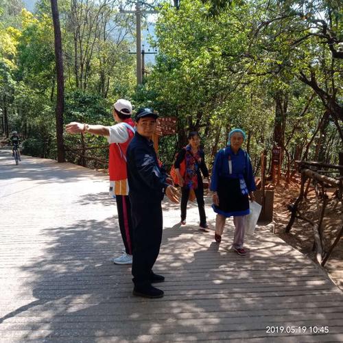 2019年"中国旅游日"鸡足山系列活动,综合管理部在行动